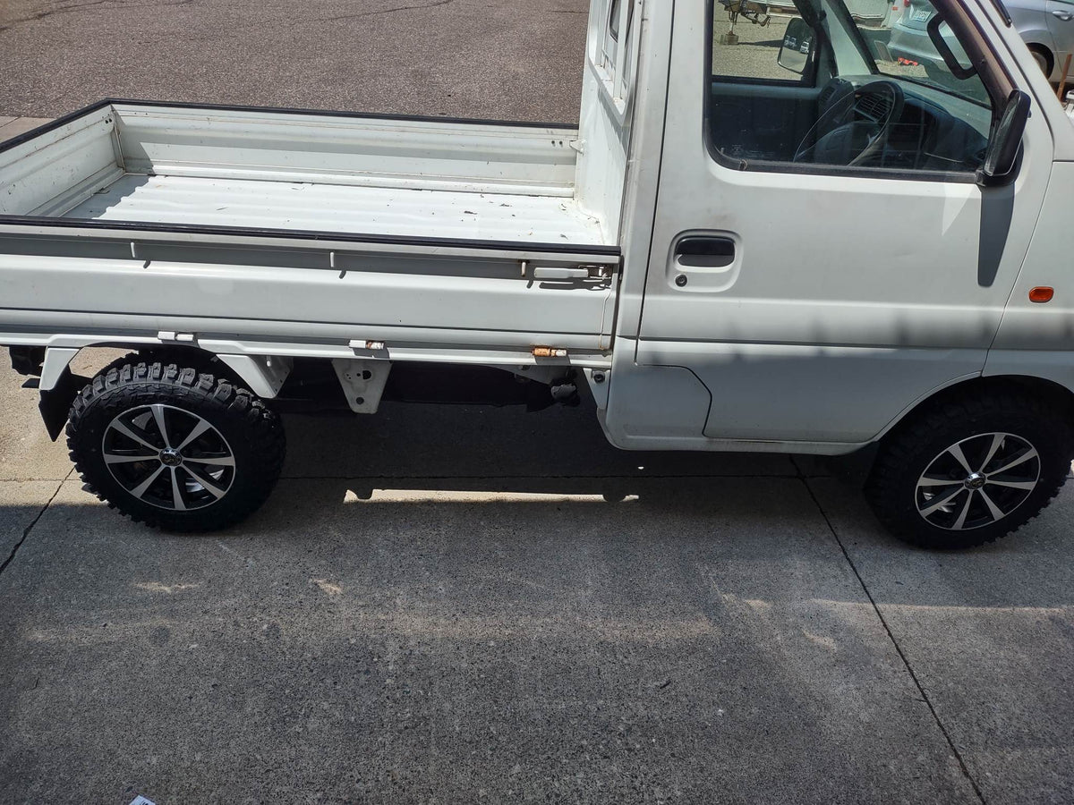 Scout Wheel/Tire Package image 2