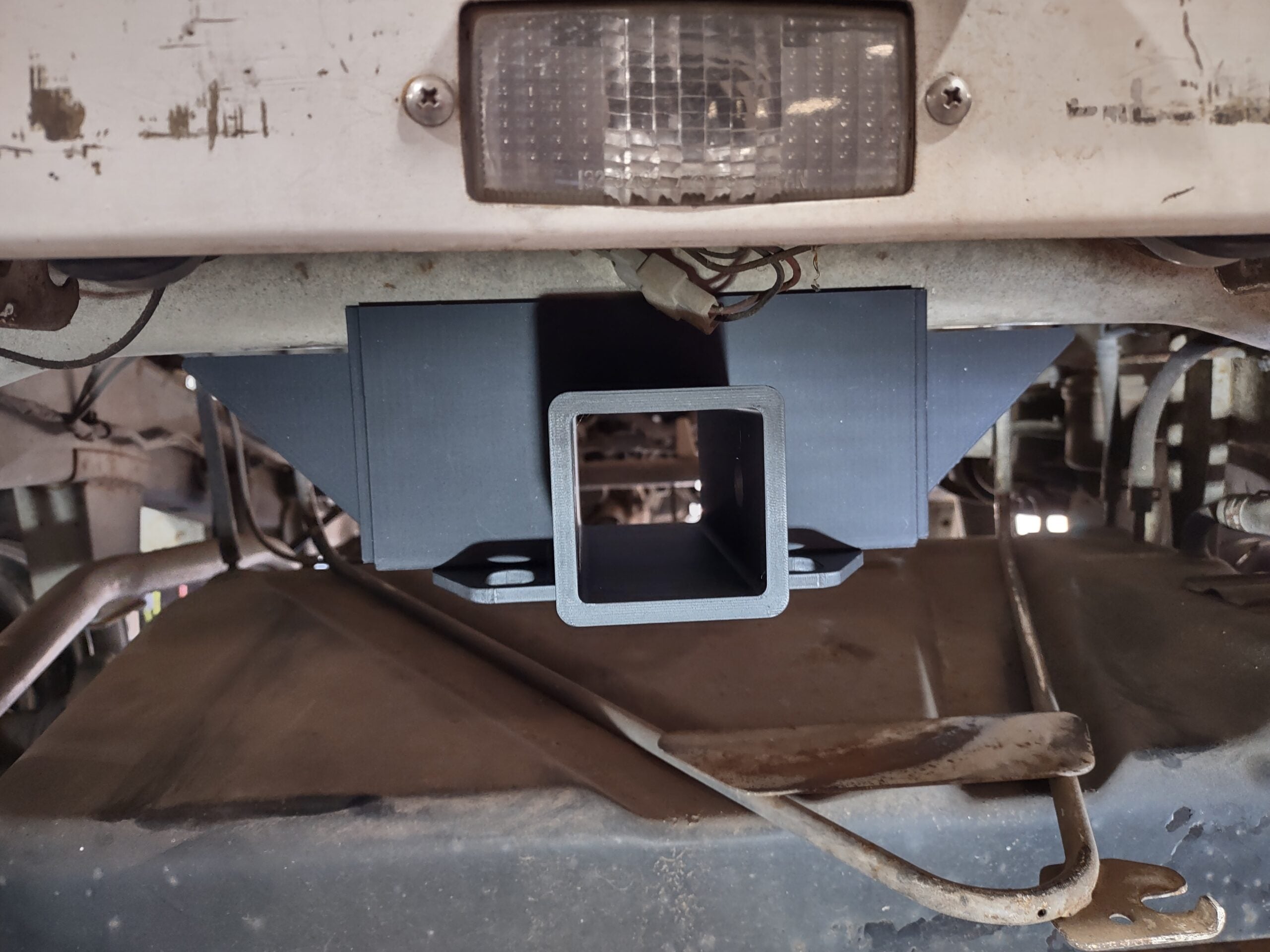 パーツ Hitch member for kei van Universal Weld on Receiver – Lucky's Fab Shop