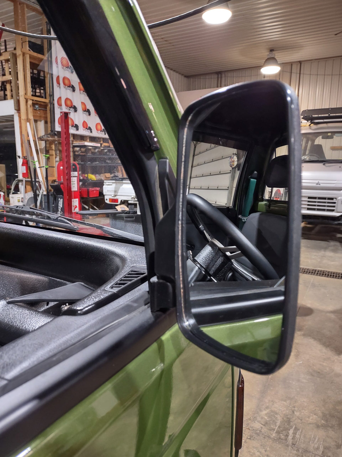 Replacement Side View Mirrors (Pair) image 4